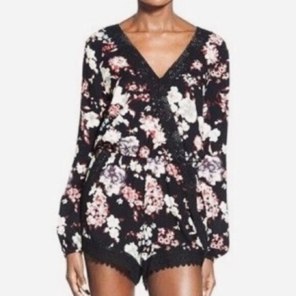 Band of Gypsies Long Sleeve Floral Rayon Romper S - Picture 1 of 8